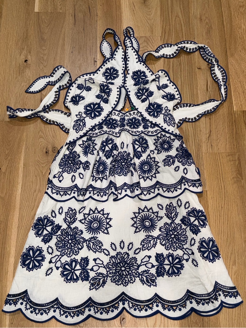 FARM Rio Off-White Richelieu Midi Dress - size small - NWT - Picture 4 of 7